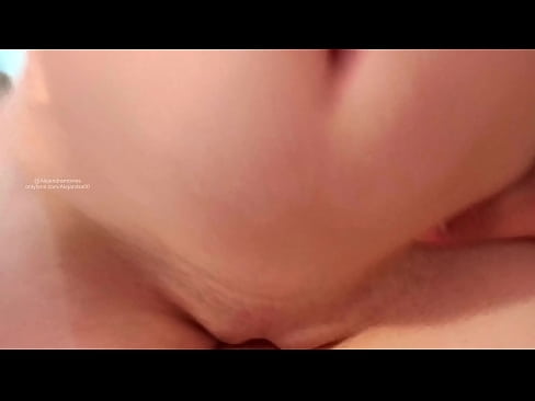 ❤️ A nővérem szobájában aludtam, és így ébredtem fel. Pornó videó at hu.xlxxporno.ru